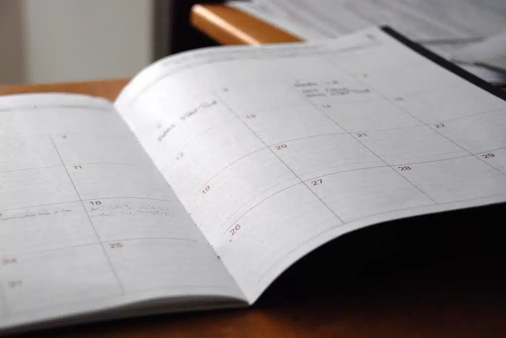 An open calendar short notes