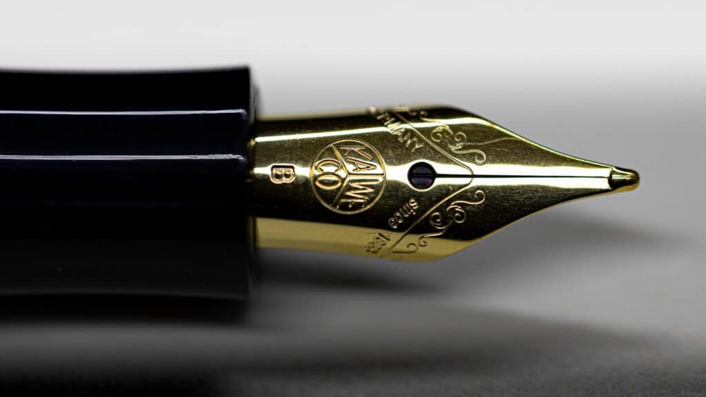 black and gold fountain pen